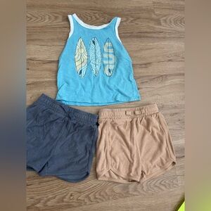 Boys 2t Grayson and mini little co matching set